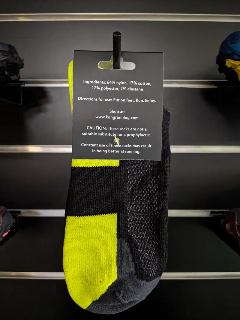 Kong Running Socks in Black/Green-2