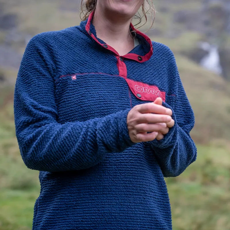 OMM Core Press Pullie Men's Insulated Midlayer in Navy-1