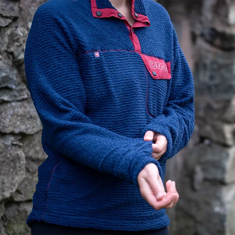 OMM Core Press Pullie Men's Insulated Midlayer in Navy-3