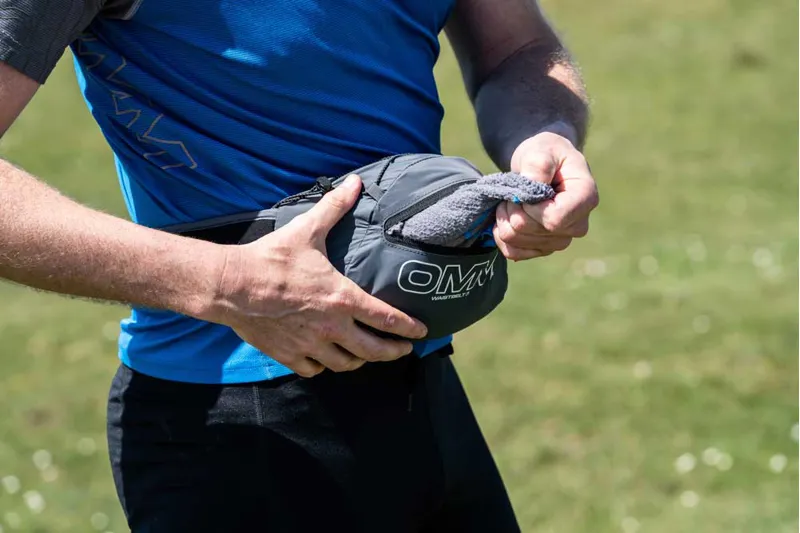 OMM WaistBelt 3 in Grey-2