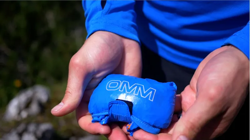 OMM Sonic Jacket Women's Running Windshirt in Yellow-2