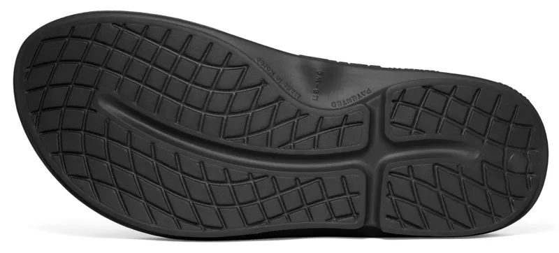 Oofos OOriginal Men's Recovery Sandal in Black-2