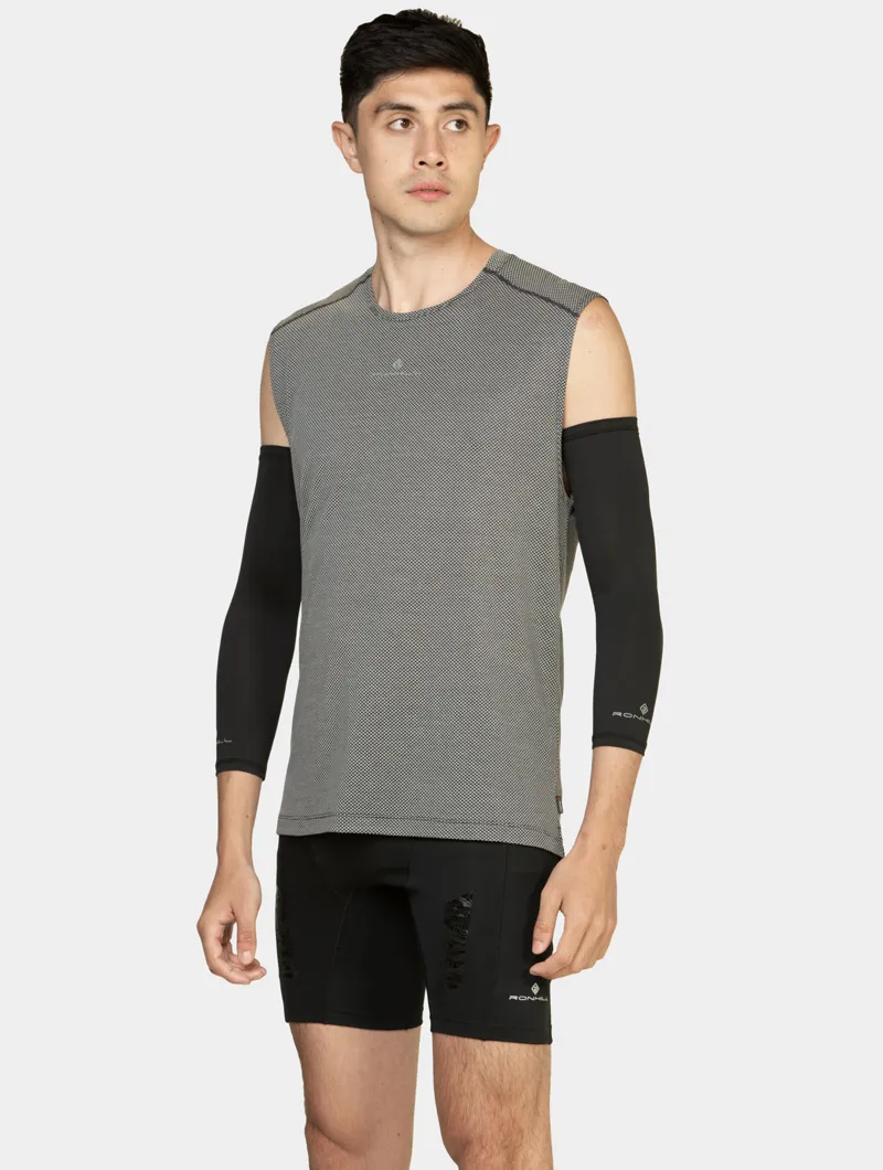 Ronhill Tech Golden Hour Tank Men's Running Top in Black Matrix-2