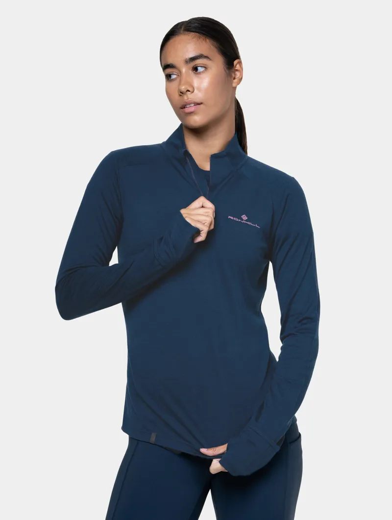 Ronhill Tech Merino 1/2 Zip Women's Running Top in Dark Navy/Dusty Tulip-3