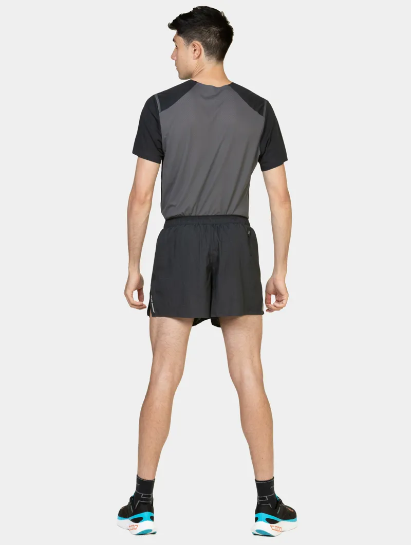 Ronhill Tech Race 5inch Men's Running Short in All Black-2