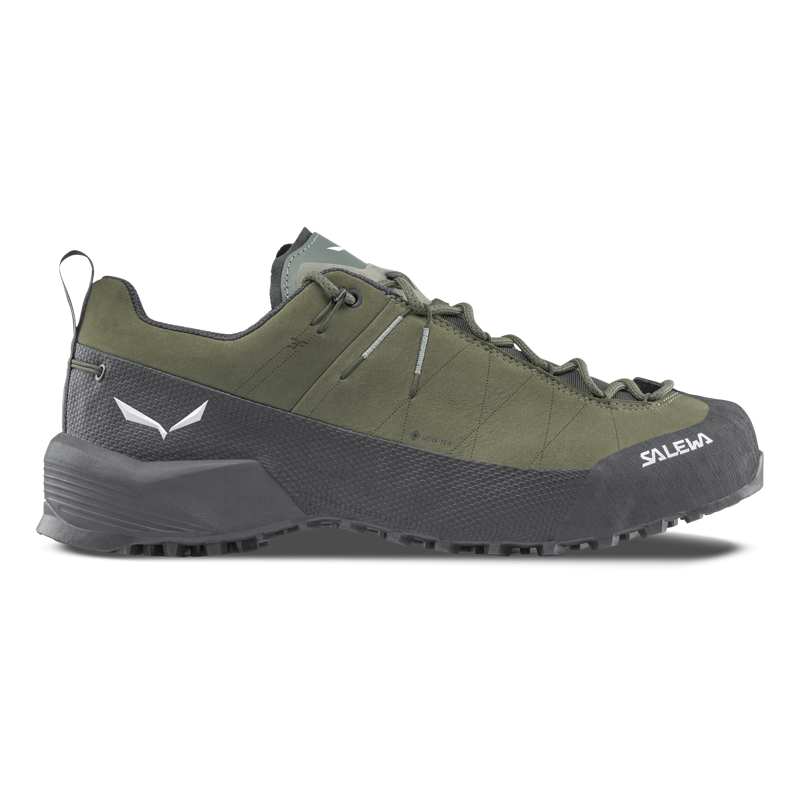 Salewa Wildfire Leather 2 GTX Men's Approach Shoe in Faded Green/Black