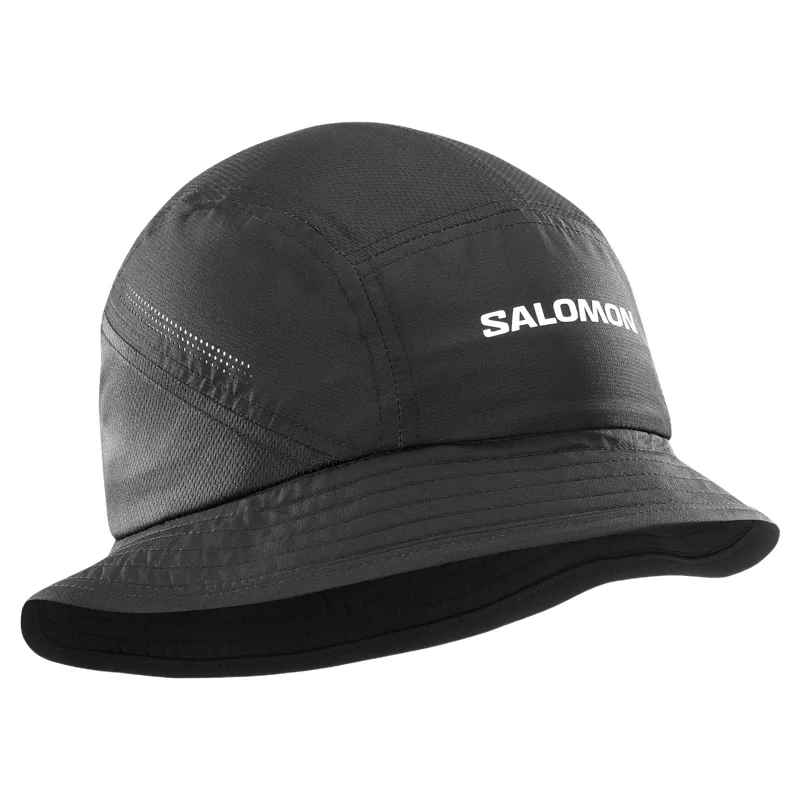 Salomon Shakeout Bucket Hat in Deep Black