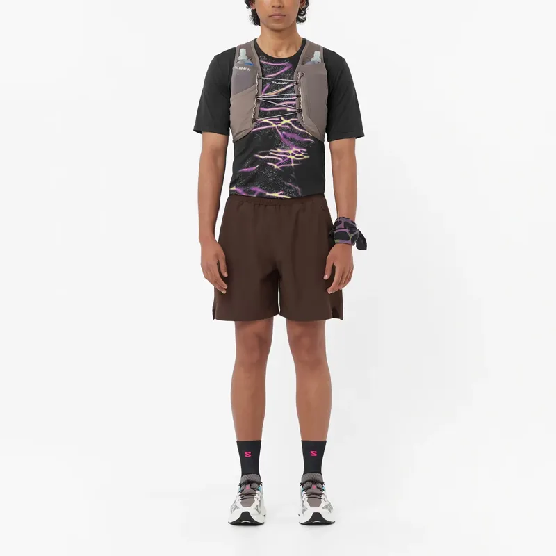 Salomon Shakeout Core Graphic Men's Short Sleeve T-shirt in Deep Black-4