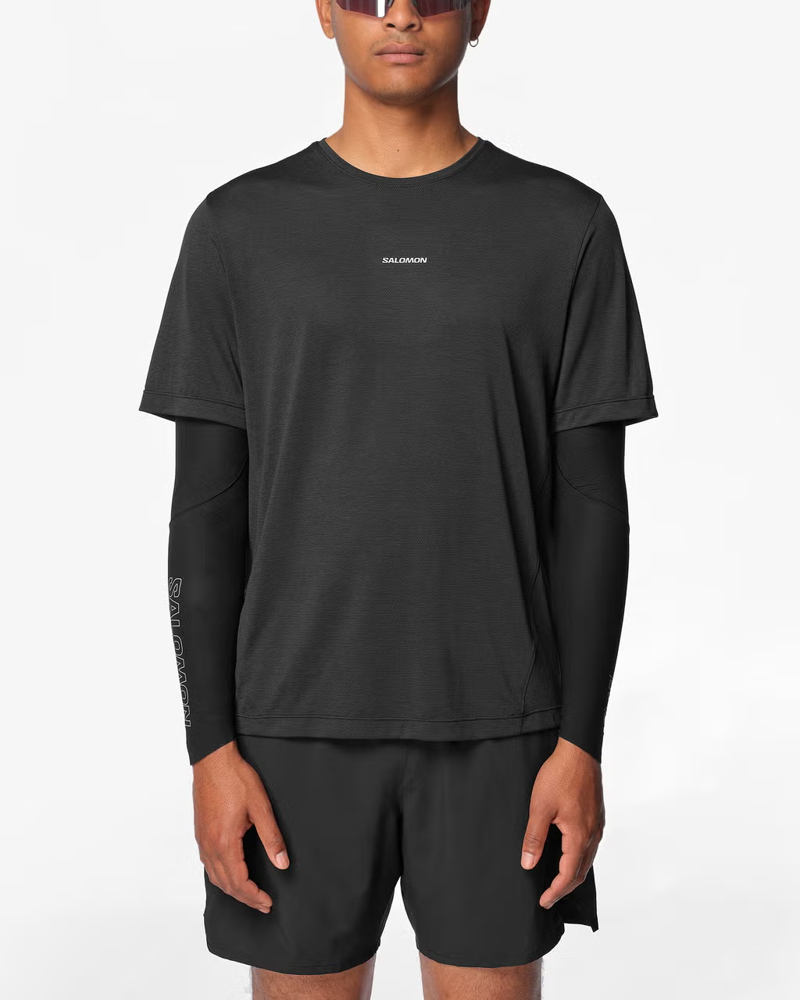Salomon Shakeout Core Men's Short Sleeve T-shirt in Deep Black