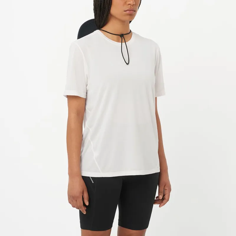 Salomon Shakeout Core Women's Short Sleeve Running T-shirt in Whisper White-2