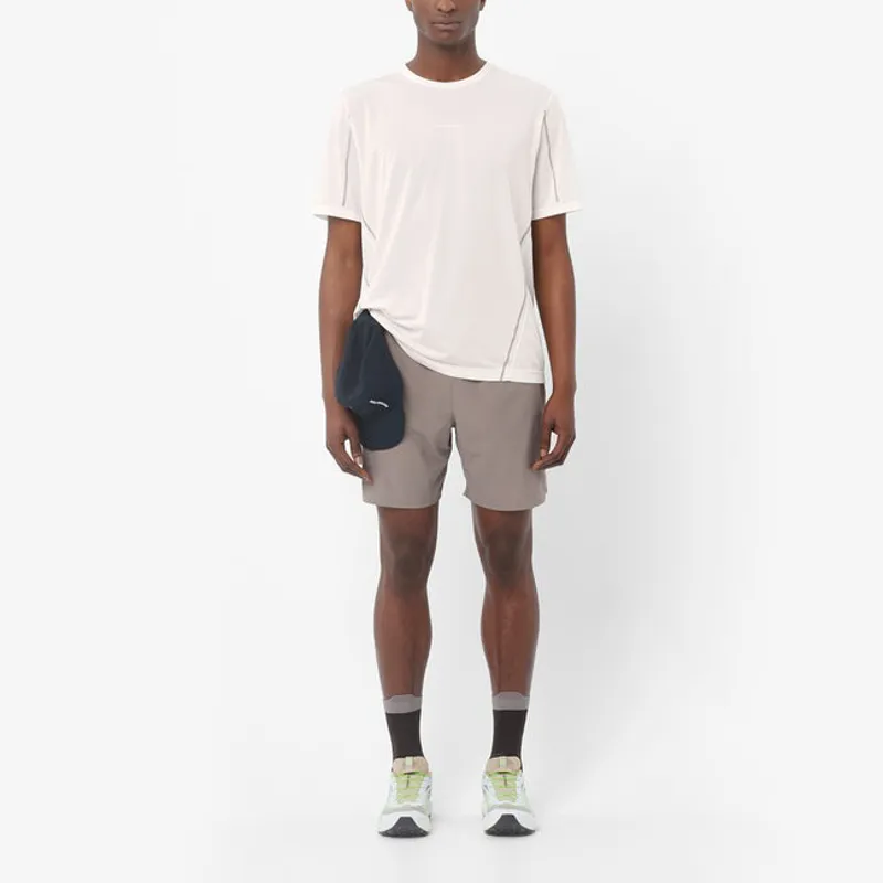 Salomon Shakeout Core Stellar 7inch/No Liner Men's Running Shorts in Iron