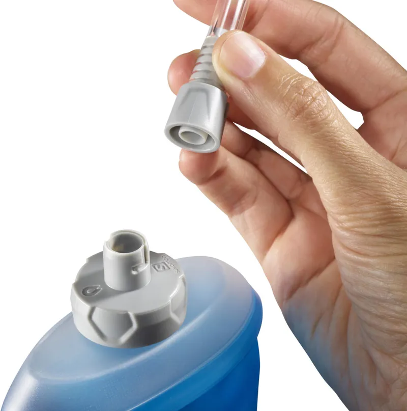 Salomon Soft Flask Straw in 500ml/17oz Clear Blue-3