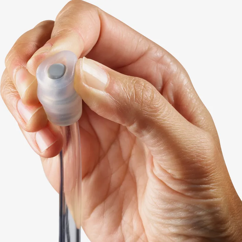 Salomon Soft Flask Straw in Clear-2