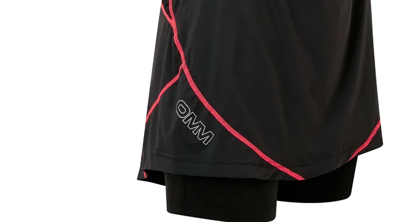 OMM Pace Skort in Black/Pink-3