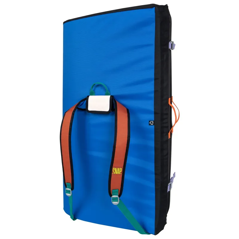 Snap Hip Bouldering Crash Pad in Deep Water-1