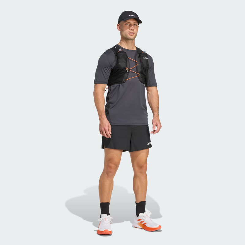 Terrex Trail Running Techrock Vest 5L Unisex Running Vest in Black/White/Impact Orange-1