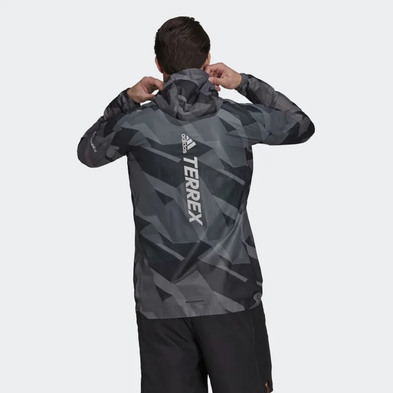 adidas Terrex Men's Agravic Graphic AOP Rain Jacket in Grey-6
