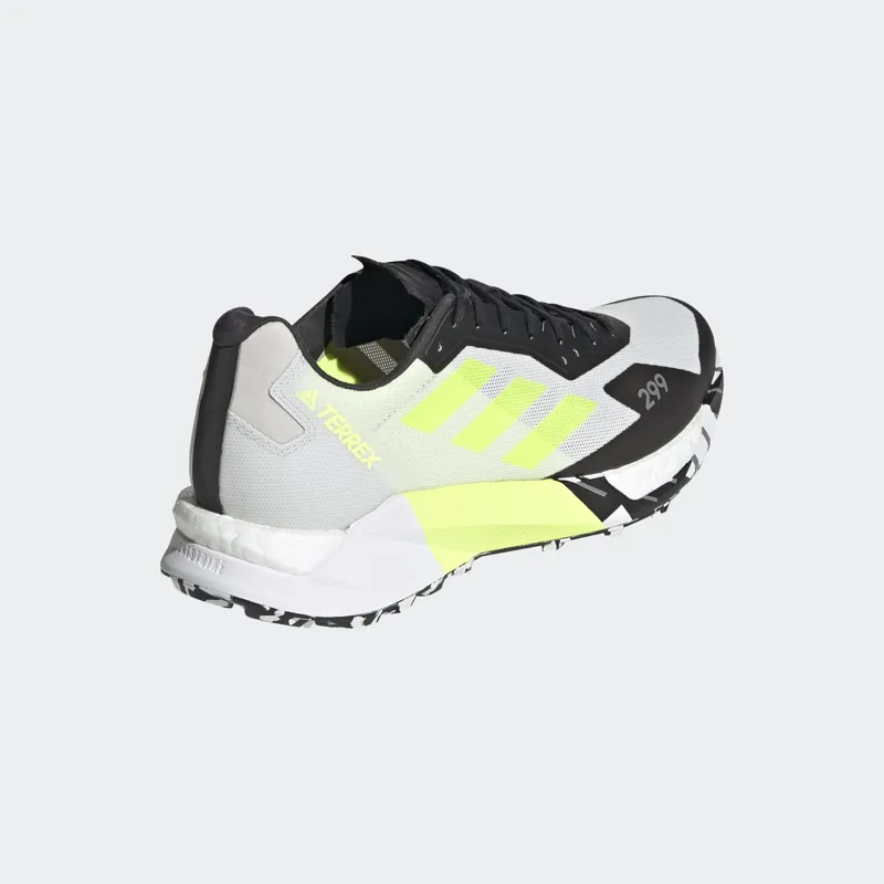 adidas Terrex Agravic Ultra Men's Trail Running Shoe in White/GrT/Core-5