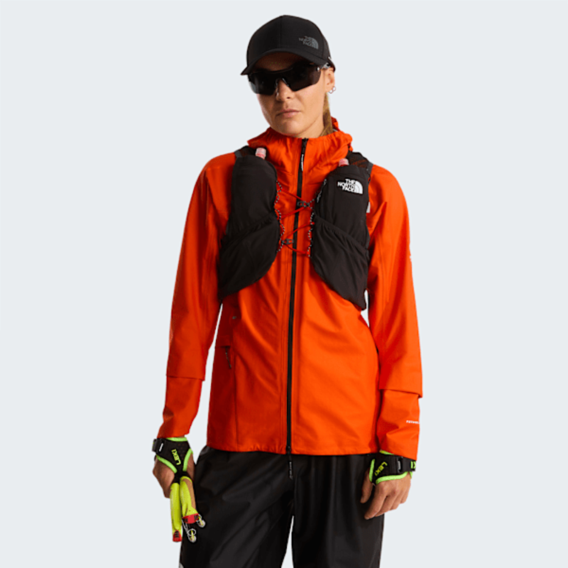 The North Face Summit Run Vest 5L Race Vest in Black/Asphalt Grey-2
