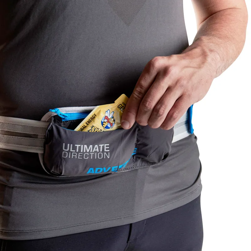 Ultimate Direction Adventure Pocket 5.0 Unisex Waist Belt Pouch in Sky-2
