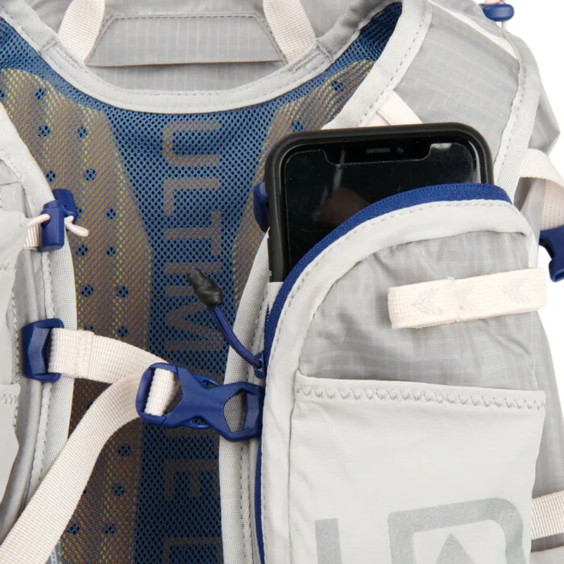 Ultimate Direction Fastpackher 20 Womens Run/Hike Backpack in Mist-4