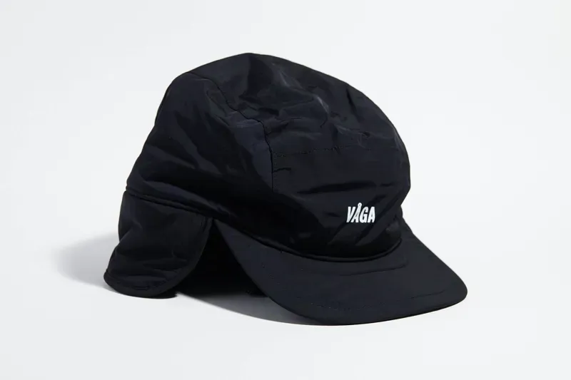 Vaga Padded Hiker Cap in Black-1
