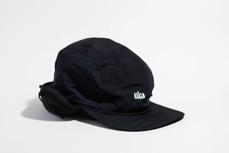 Vaga Padded Hiker Cap in Black-3