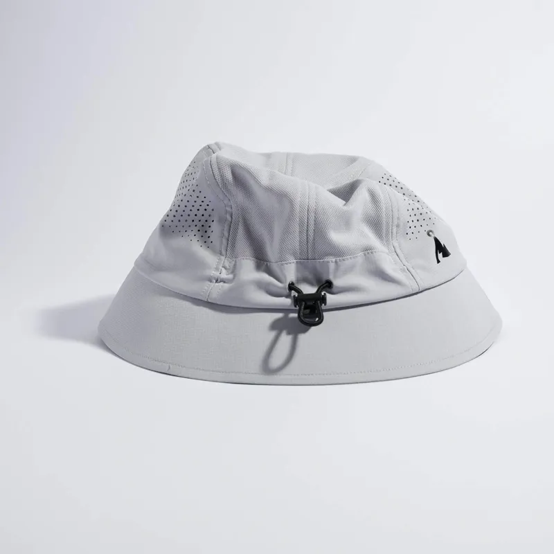 Vaga Feather Bucket Hat in Aluminium Grey-3