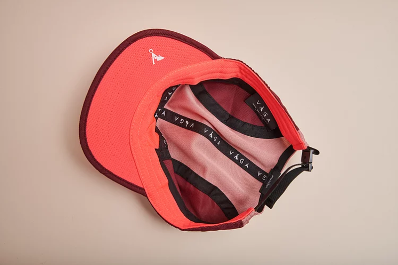 Våga Running Club Cap in Sundown-9