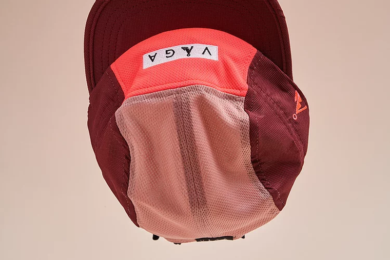 Våga Running Club Cap in Sundown-11