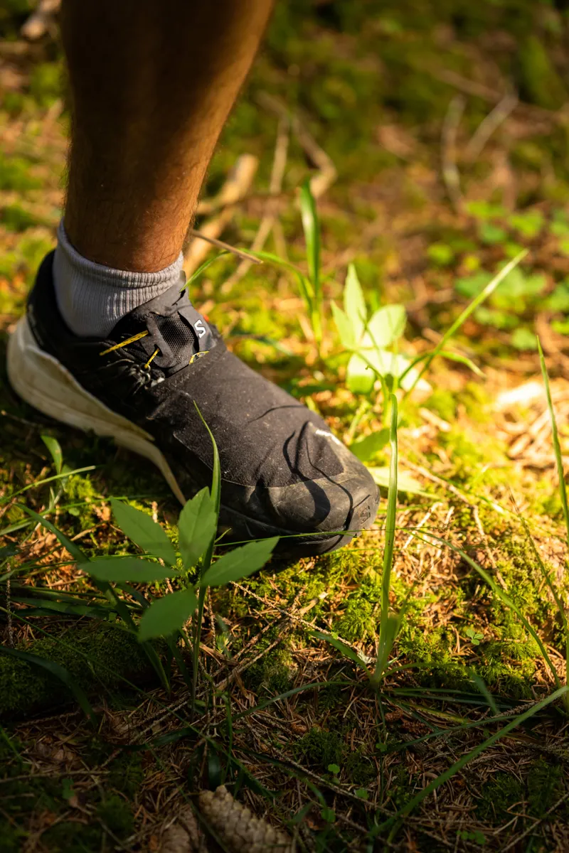 Salomon S/LAB Skyway Unisex Hiking Shoe in Black/White/Blue Danube-10